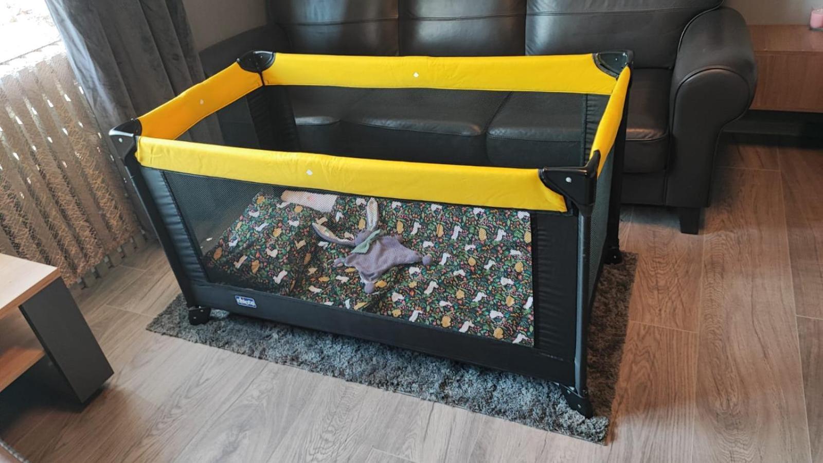 Pasaku Apartaments سيسيس المظهر الخارجي الصورة